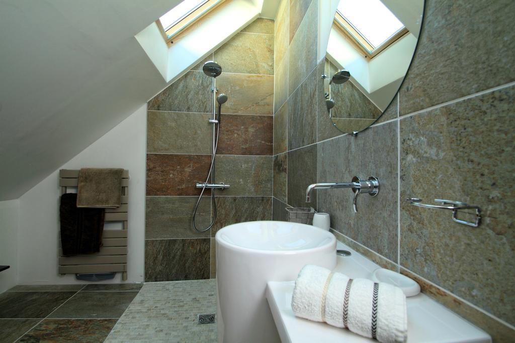 Hotel Spa Le Miel Des Muses Brive-la-Gaillarde Rum bild